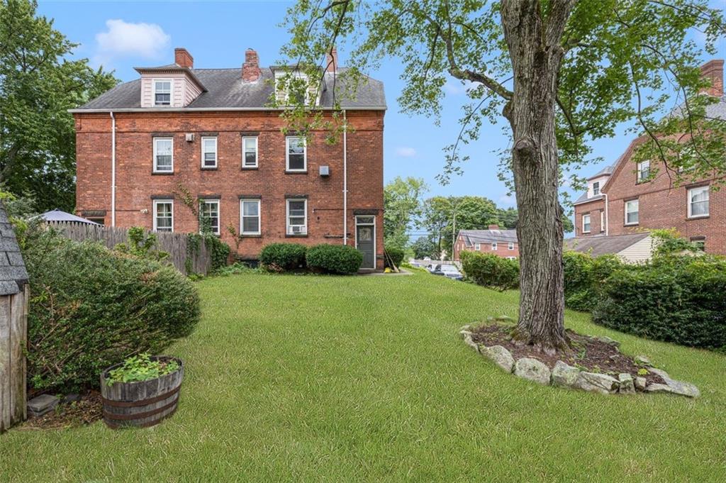 25 Blackstone Street Property Photo 46