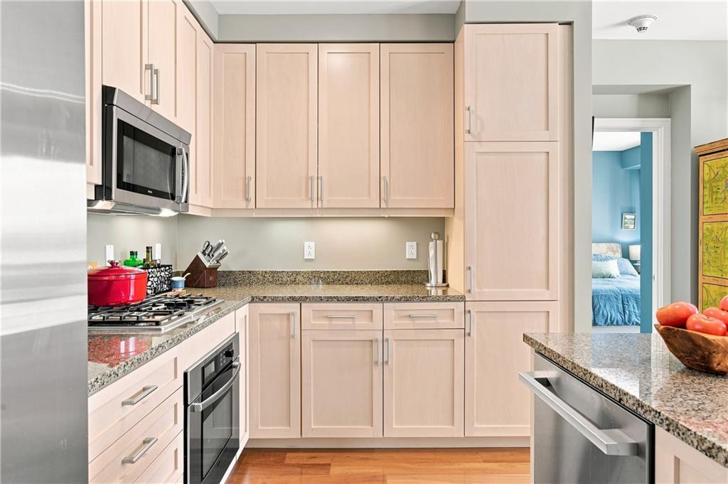200 Exchange Street Unit 1014 Property Photo 7