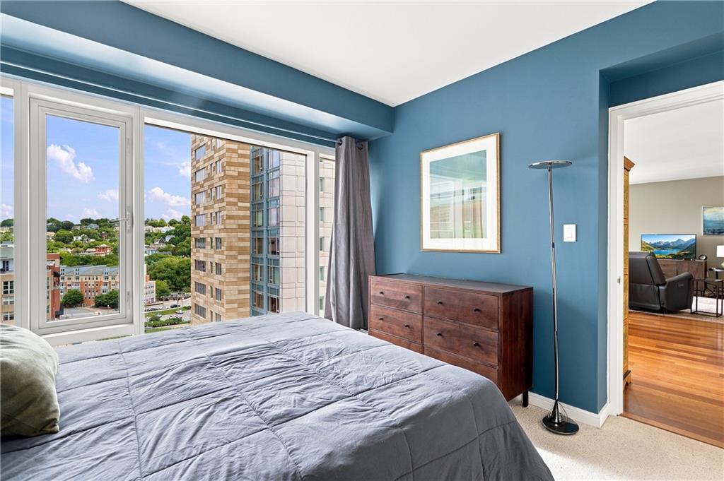 200 Exchange Street Unit 1014 Property Photo 15
