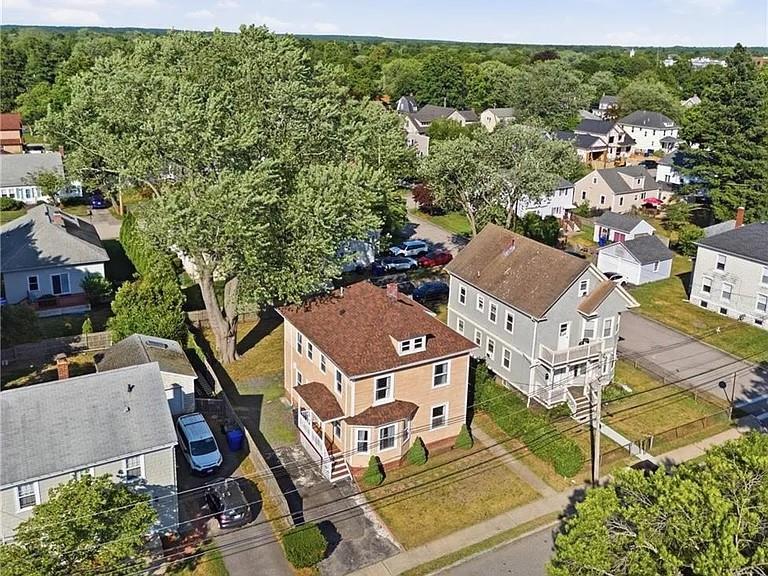 59 Bourne Avenue Property Photo 28