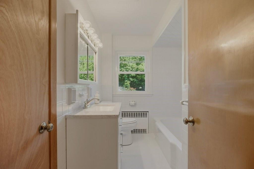 205 Lincoln Avenue Property Photo 23