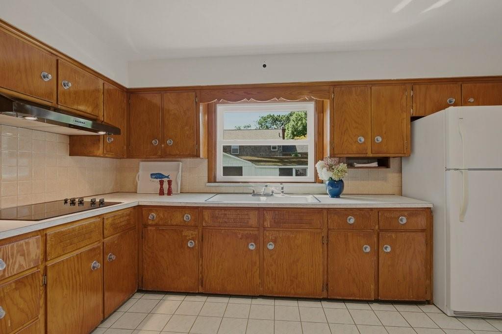 205 Lincoln Avenue Property Photo 27