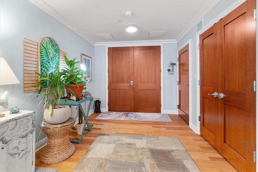 345 Thames Street Unit 205n Property Photo 4