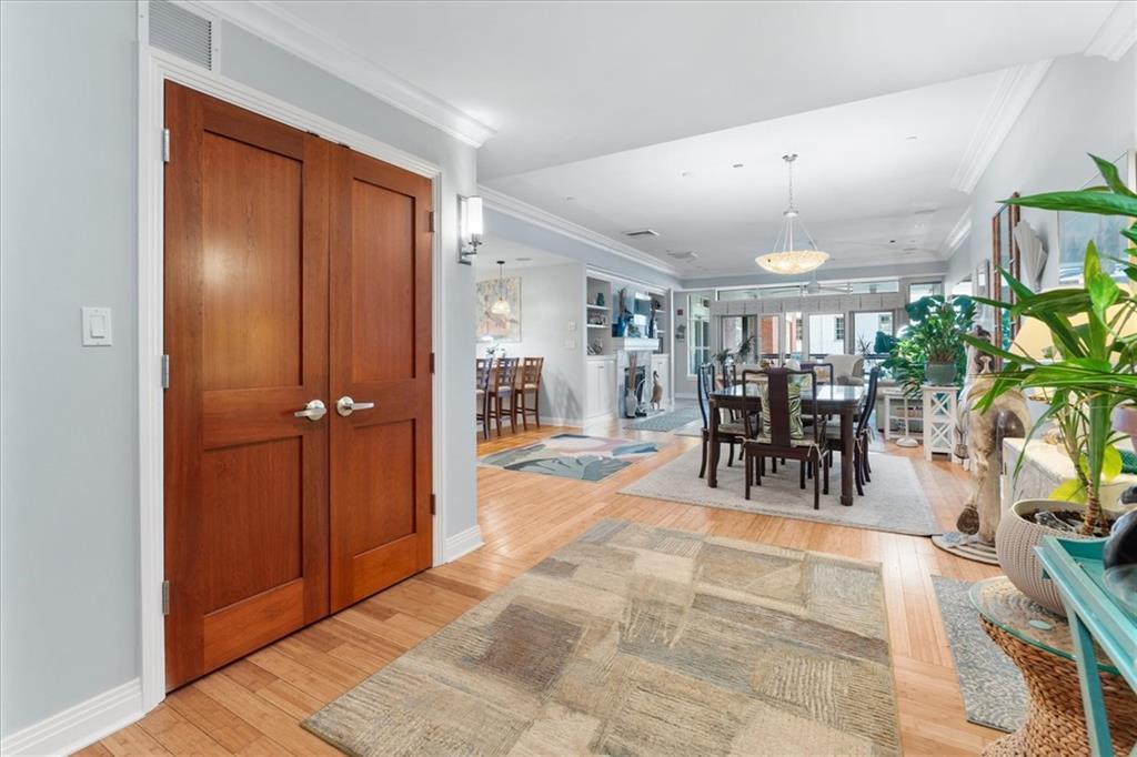 345 Thames Street Unit 205n Property Photo 5