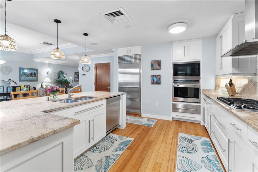 345 Thames Street Unit 205n Property Photo 9