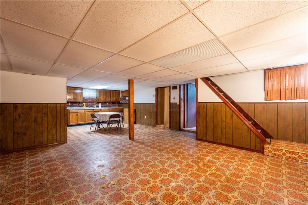 126 Clay Street Property Photo 10