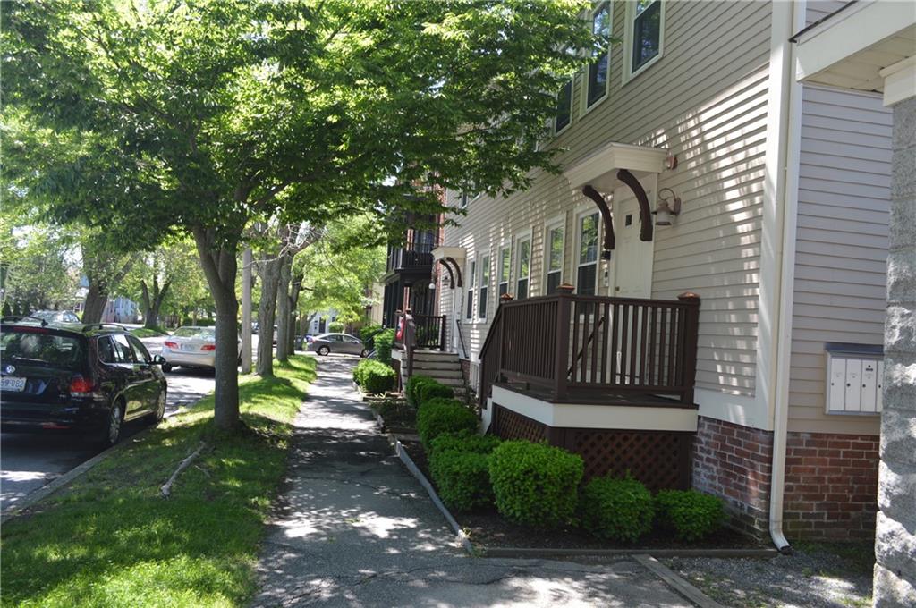 7 Bay View Avenue Unit B Property Photo 7