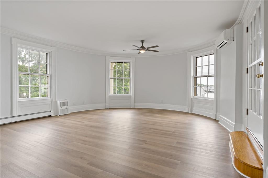 217 Hope Street Unit 3 Property Photo 9