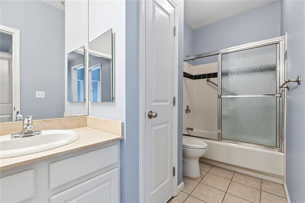 1000 Providence Place Unit 401 & St407 Property Photo 17