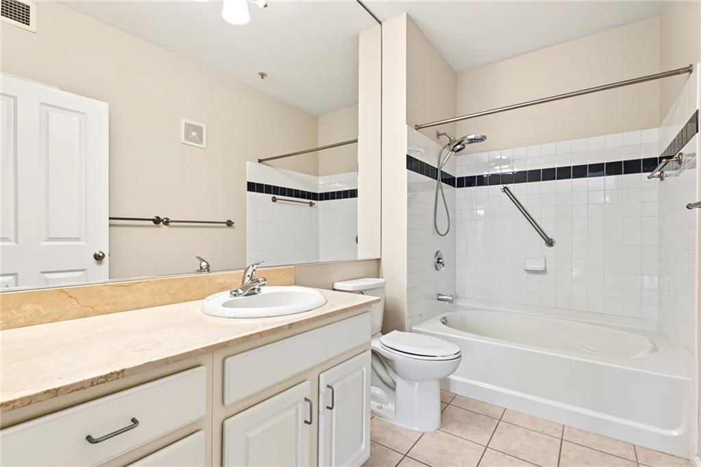 1000 Providence Place Unit 401 & St407 Property Photo 22