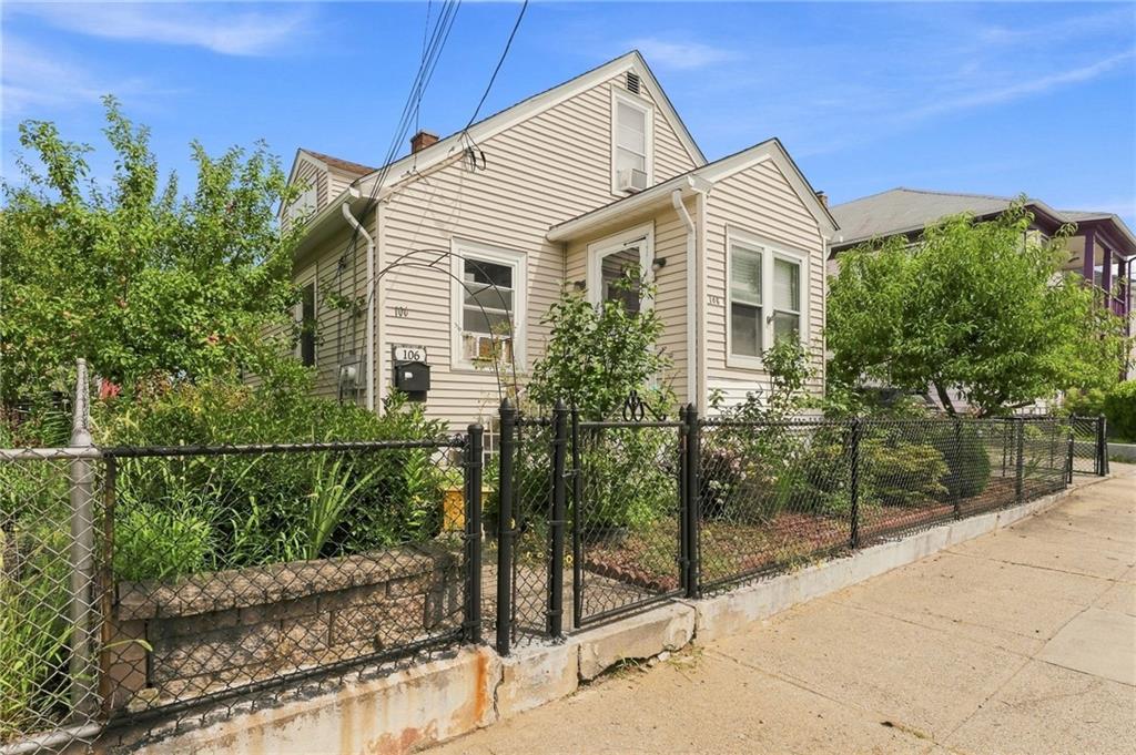 106 John Street Property Photo 3