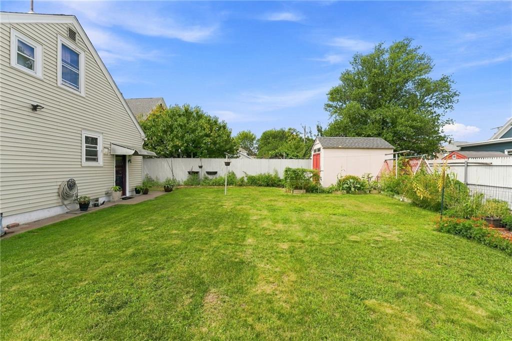 106 John Street Property Photo 6