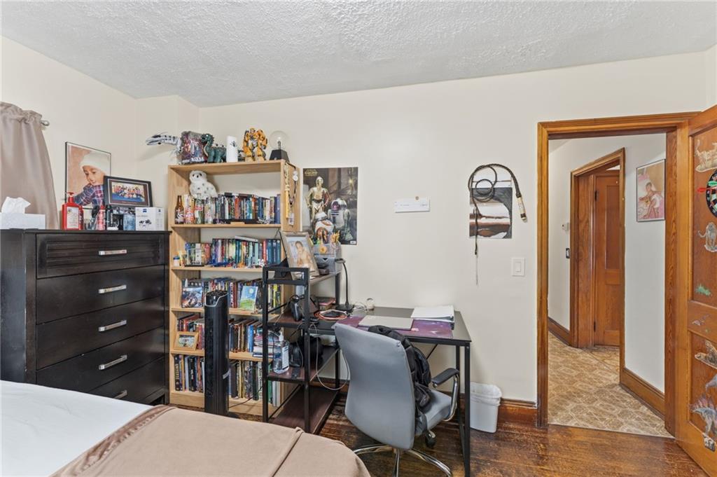 106 John Street Property Photo 15