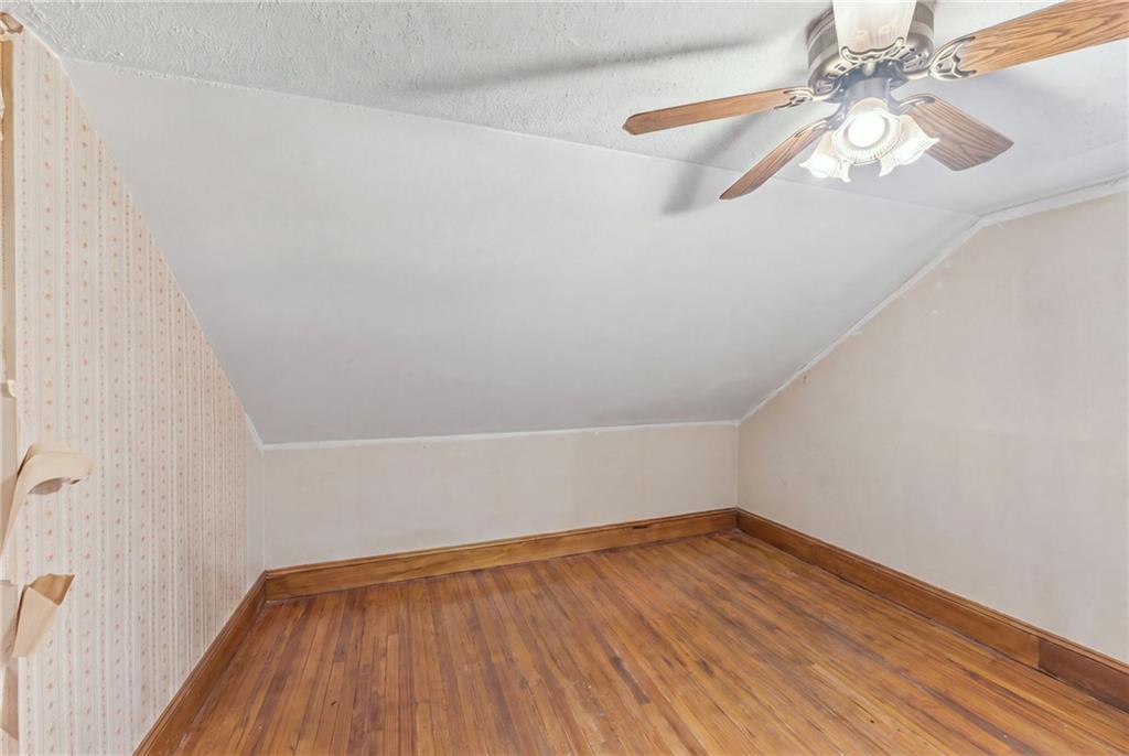 106 John Street Property Photo 30
