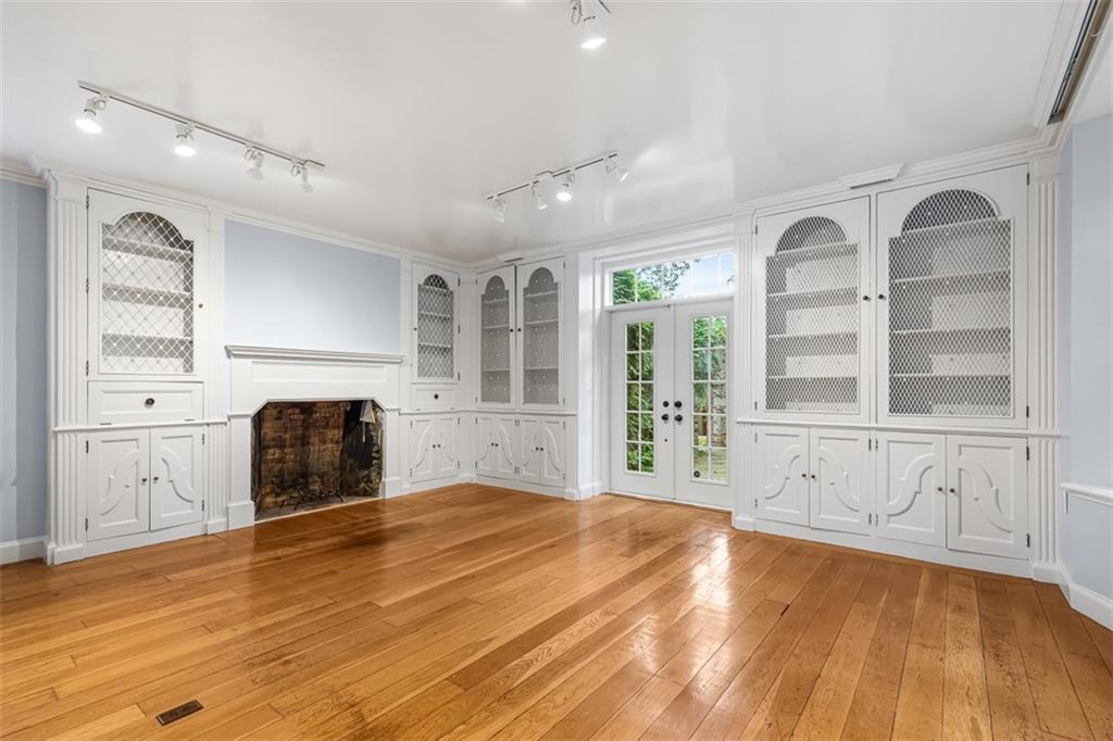 195 George Street Property Photo 18