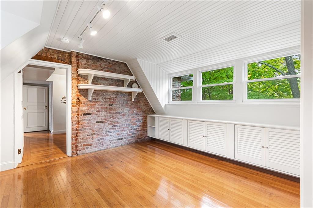 195 George Street Property Photo 34