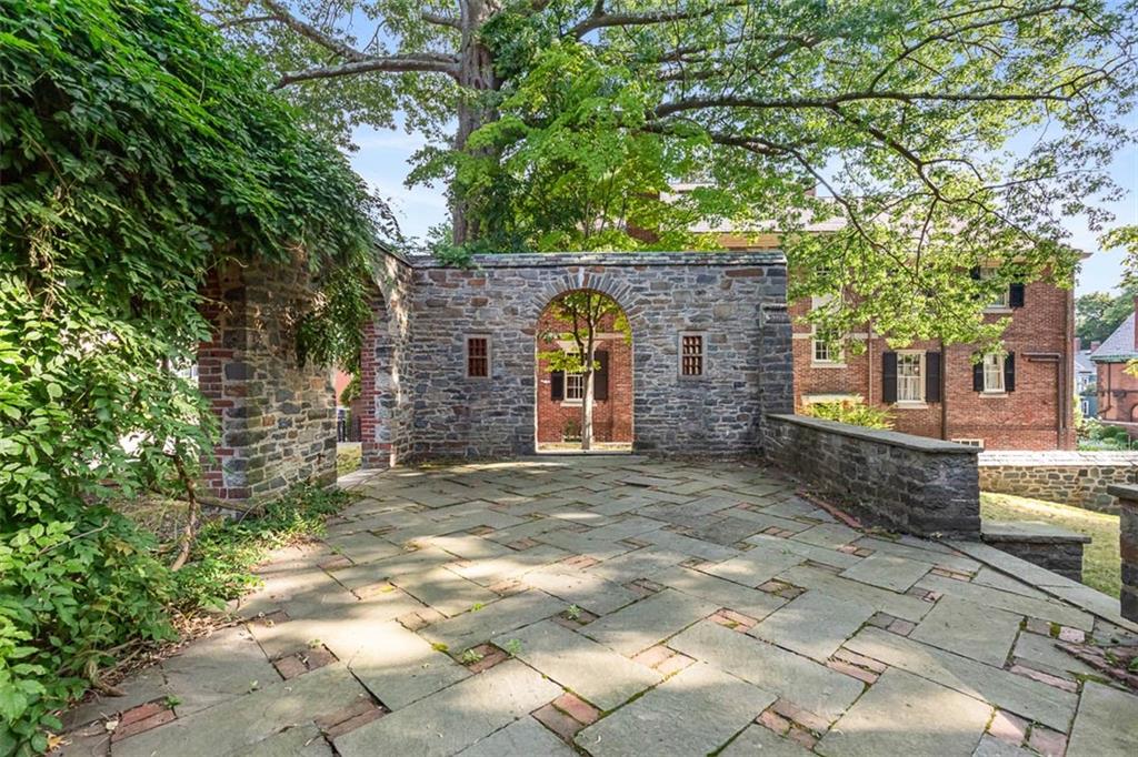 195 George Street Property Photo 41