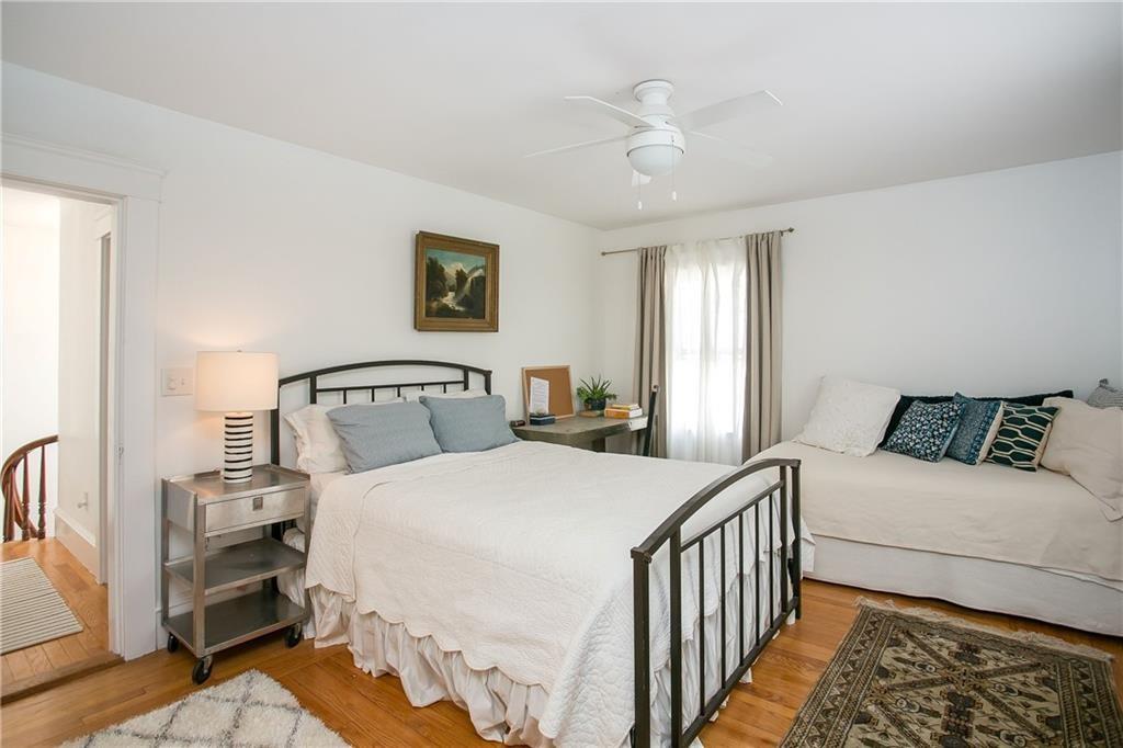 12 Poplar Street Property Photo 17