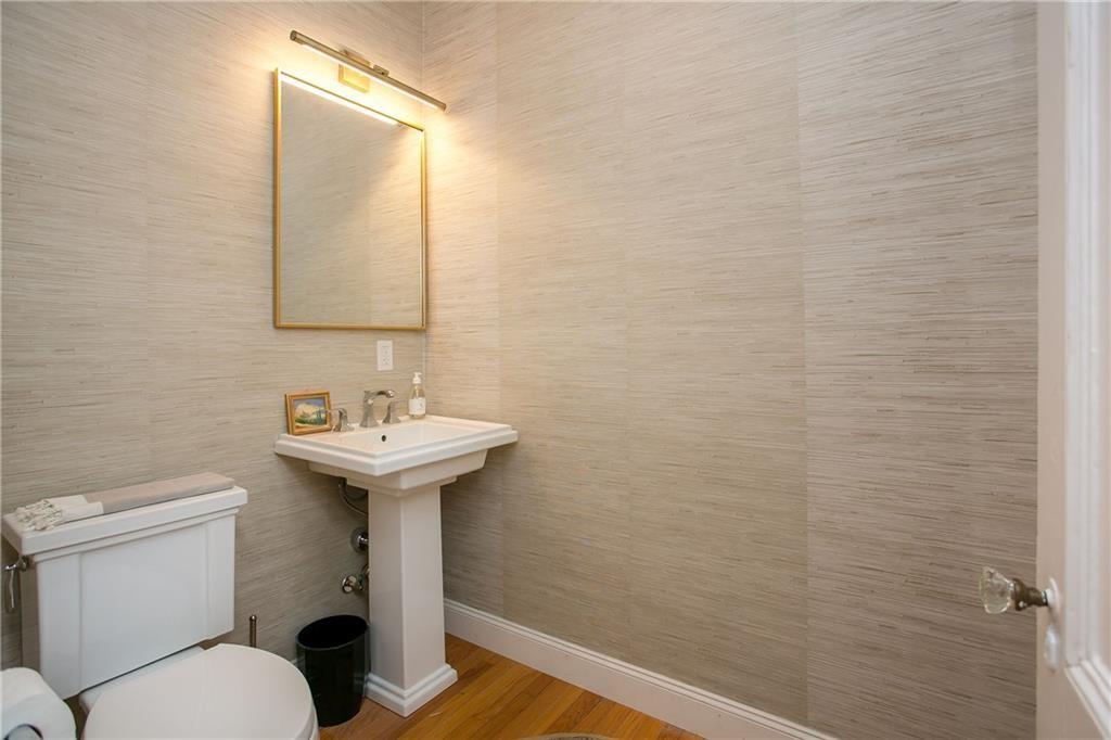 12 Poplar Street Property Photo 5