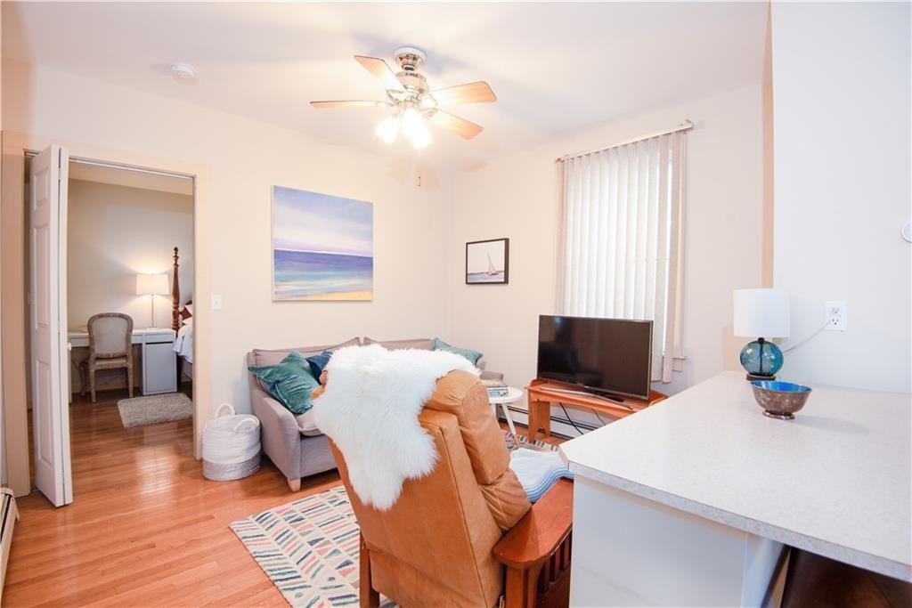 12 Poplar Street Property Photo 23