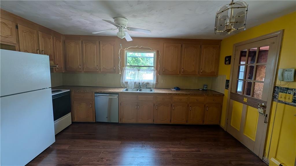 7 Charlotte Drive Property Photo 10