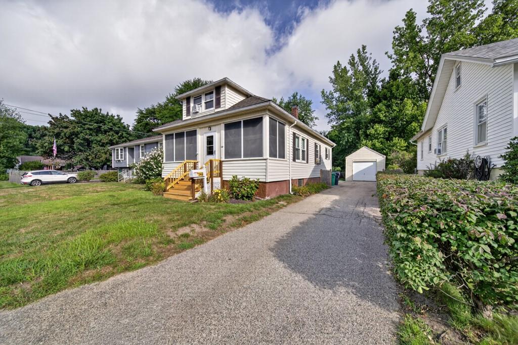 149 Columbia Avenue Property Photo 3