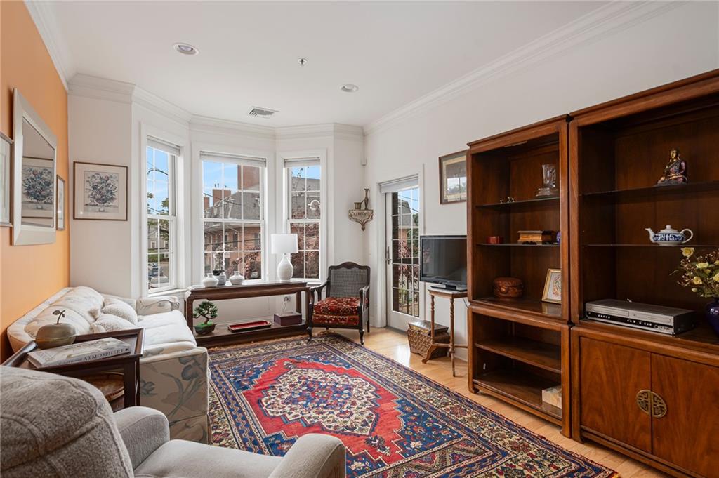 1 Wayland Avenue Unit 201n Property Photo 8