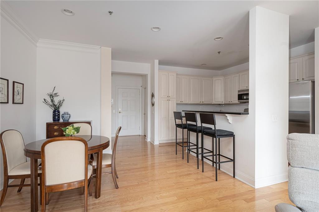 1 Wayland Avenue Unit 201n Property Photo 9