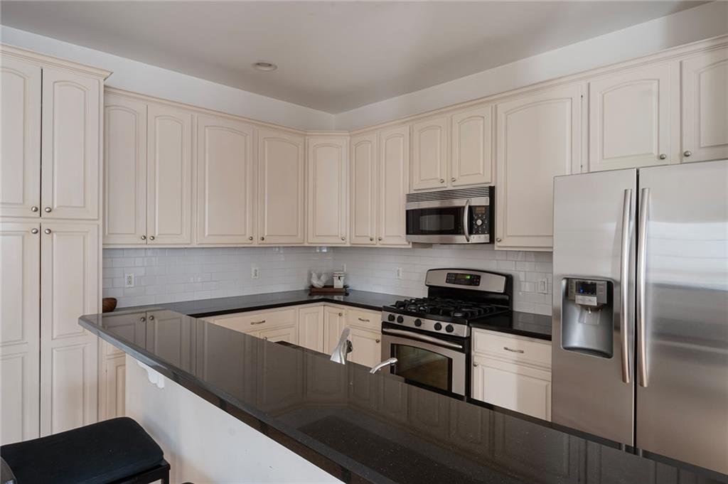 1 Wayland Avenue Unit 201n Property Photo 13