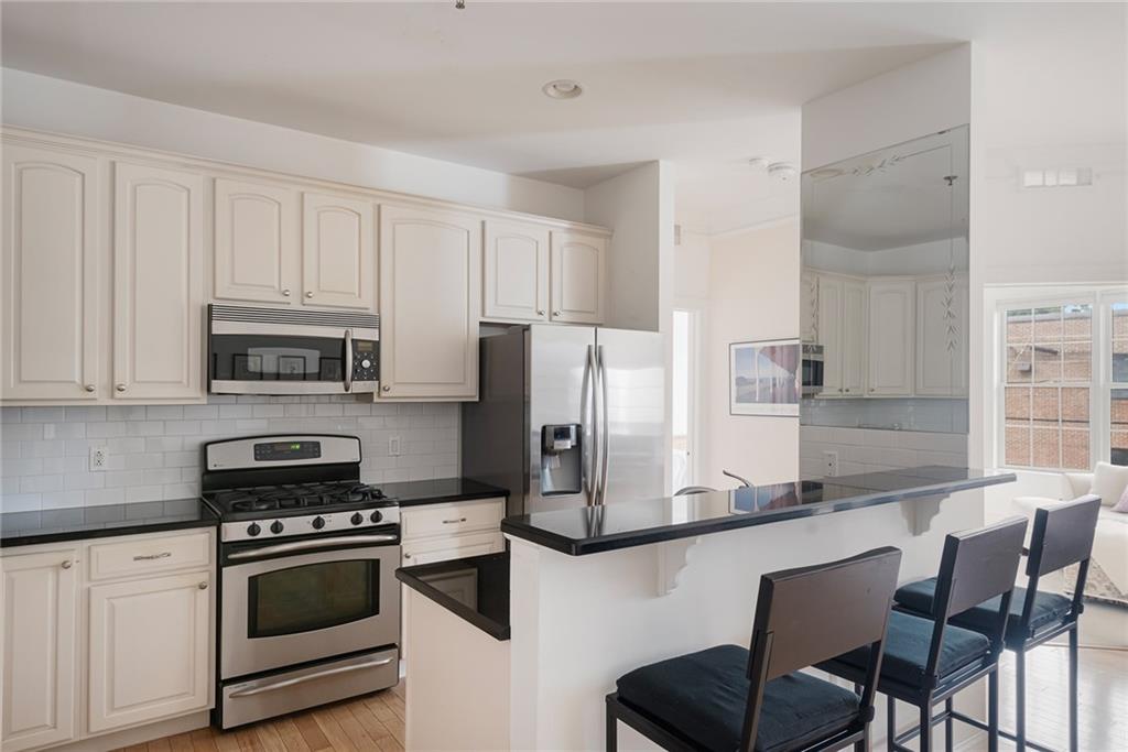 1 Wayland Avenue Unit 201n Property Photo 14