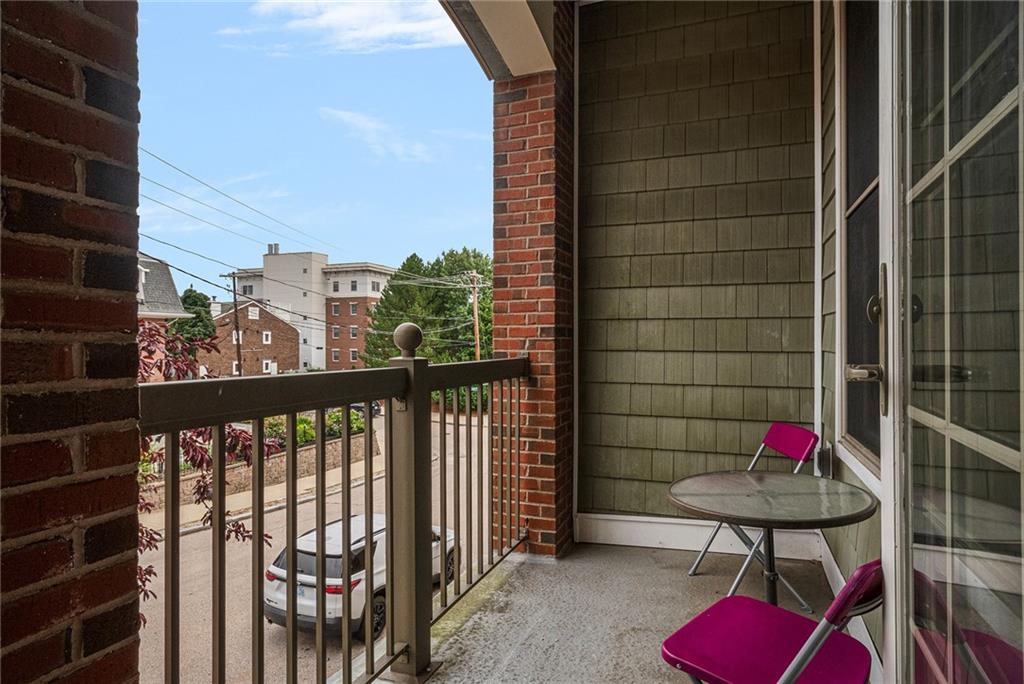 1 Wayland Avenue Unit 201n Property Photo 16