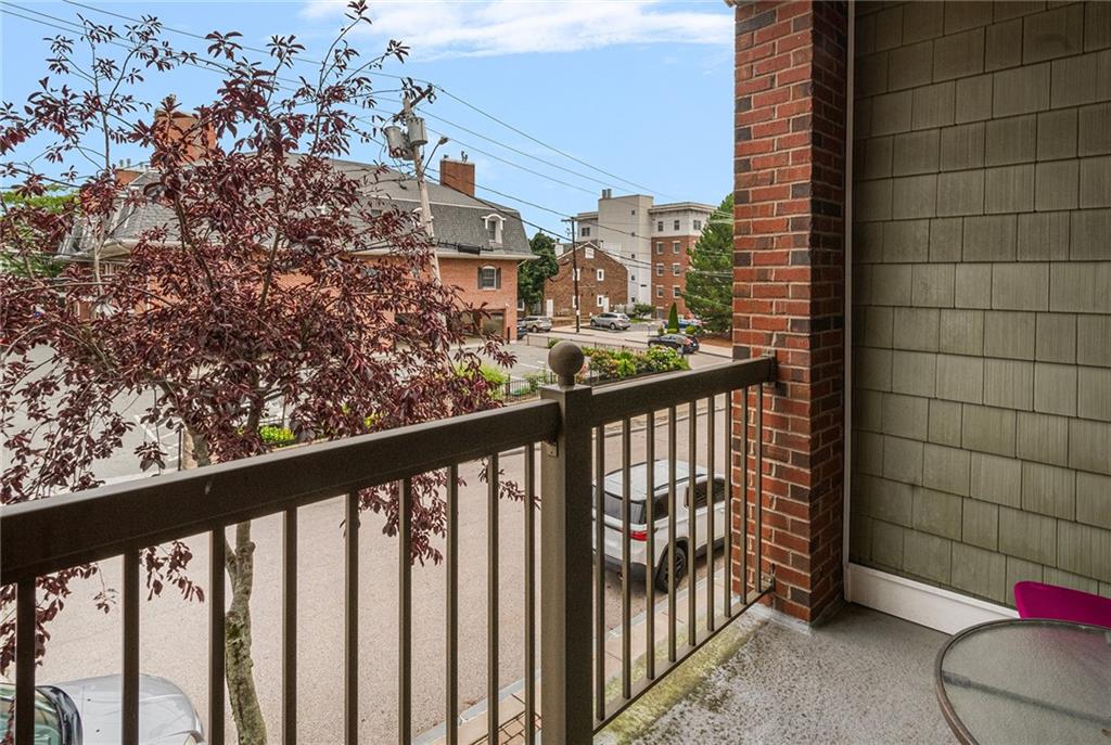1 Wayland Avenue Unit 201n Property Photo 17