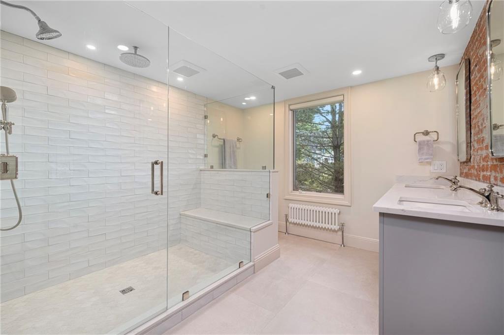 10 Nayatt Road Property Photo 20