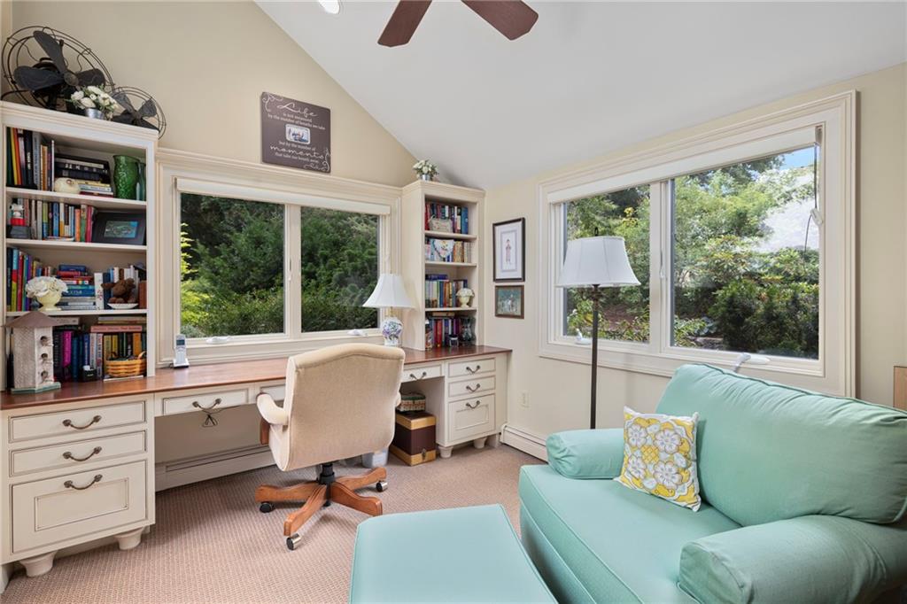 10 Nayatt Road Property Photo 23