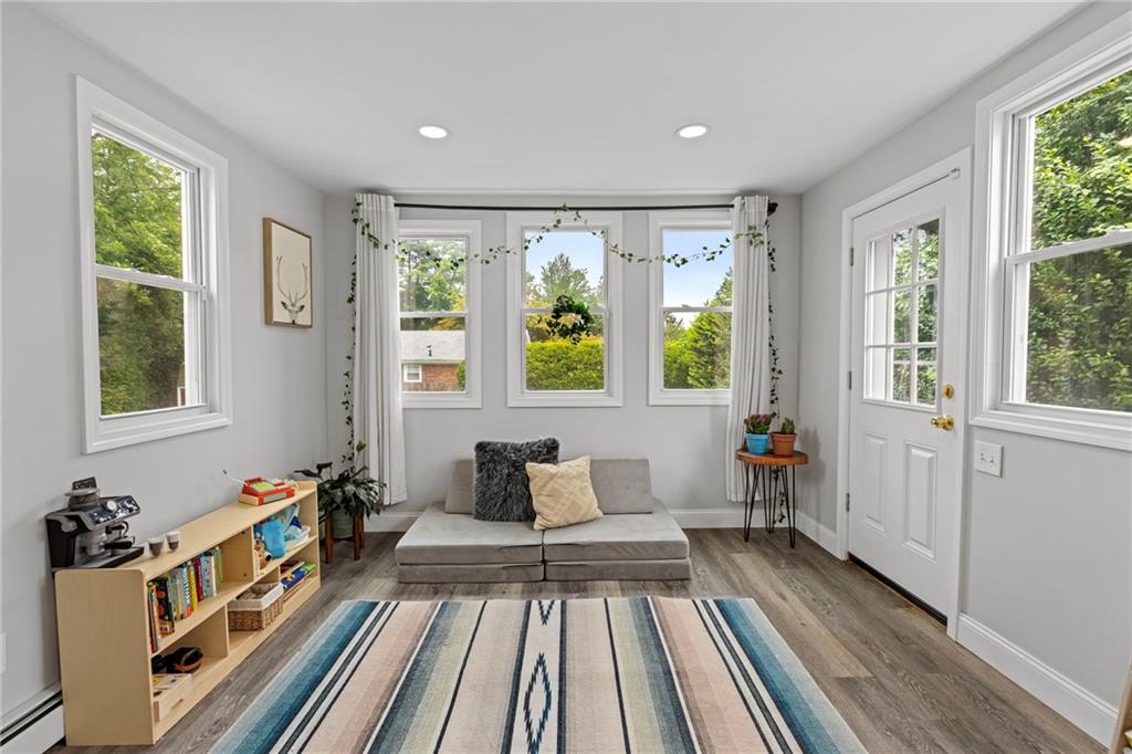198 Holland Street Property Photo 20