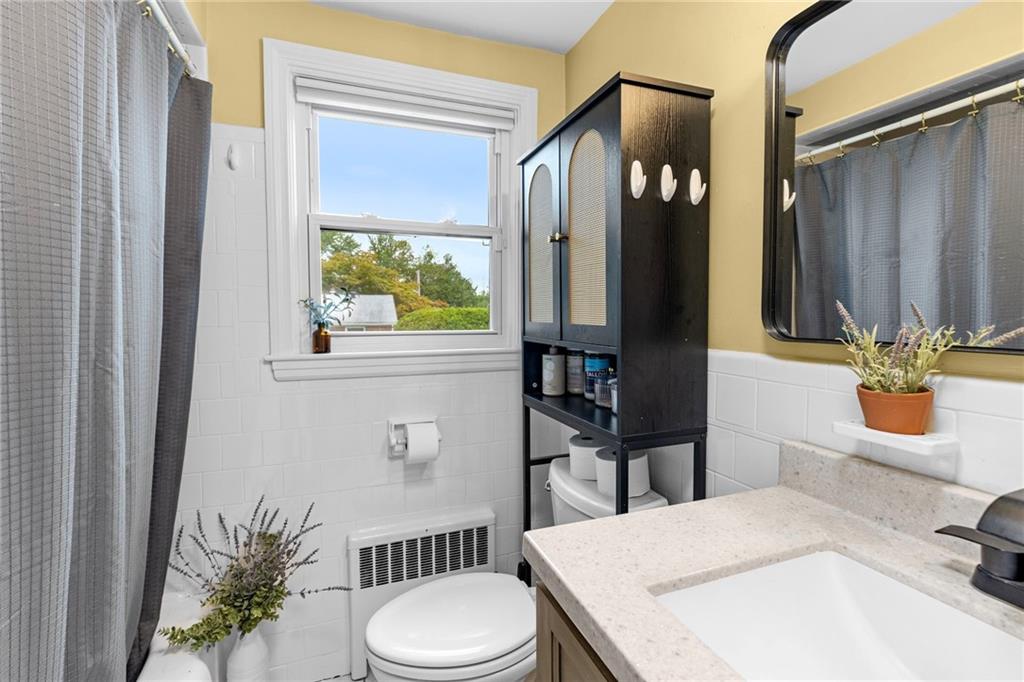 198 Holland Street Property Photo 24