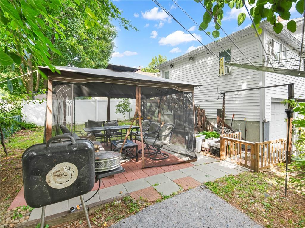26 Gentian Avenue Property Photo 29