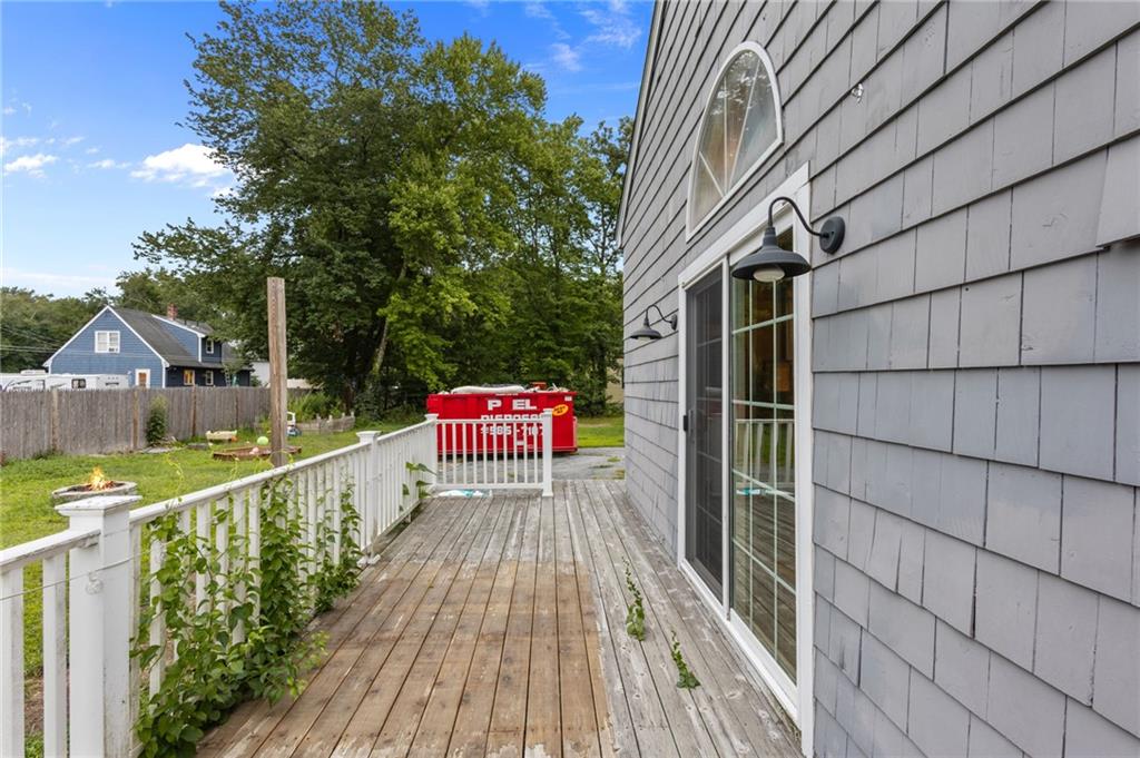 24 Fairbanks Avenue Property Photo 7