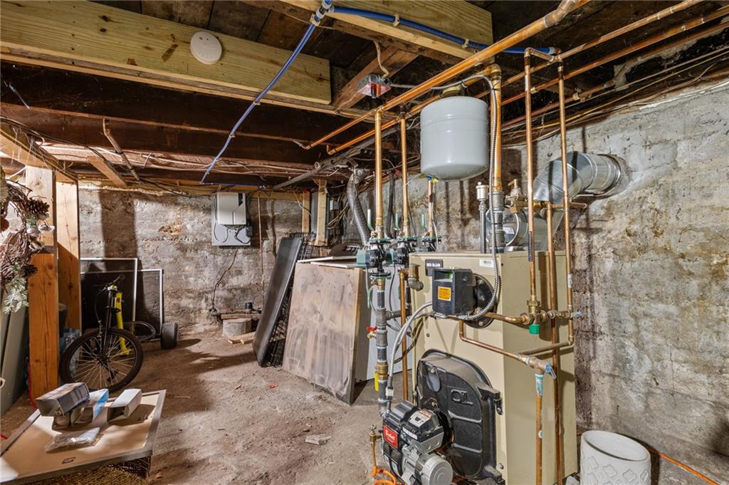 24 Fairbanks Avenue Property Photo 35