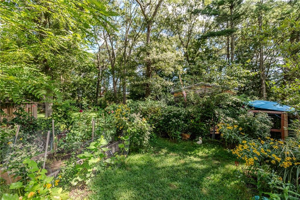 108 Elmwood Drive Property Photo 24