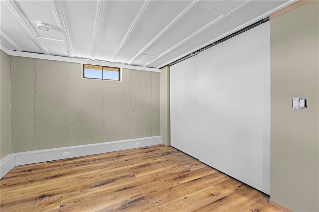 331 Third Beach Road Property Photo 41