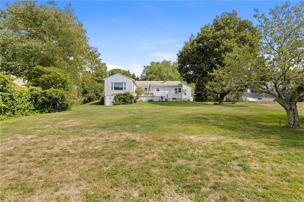 331 Third Beach Road Property Photo 44