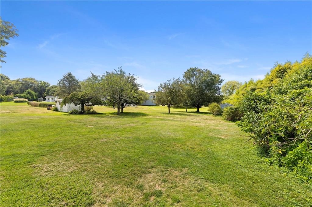 331 Third Beach Road Property Photo 45