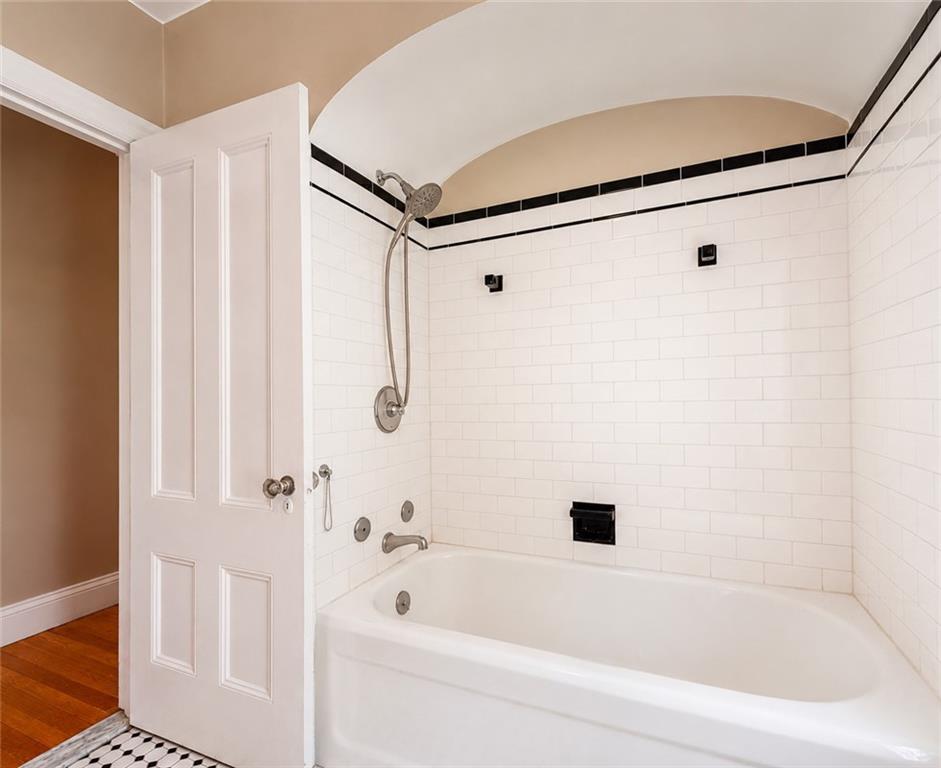 225 Hunts Avenue Property Photo 32