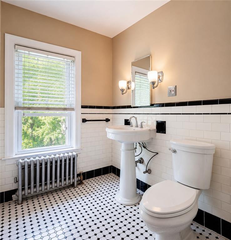 225 Hunts Avenue Property Photo 33