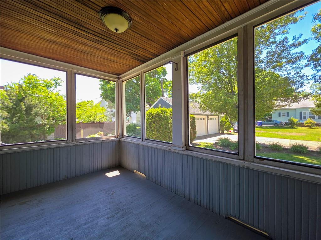225 Hunts Avenue Property Photo 35