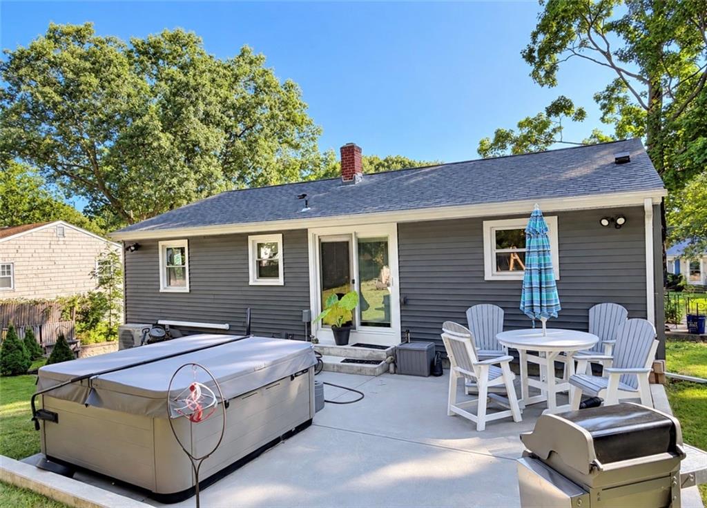 20 New York Avenue Property Photo 18
