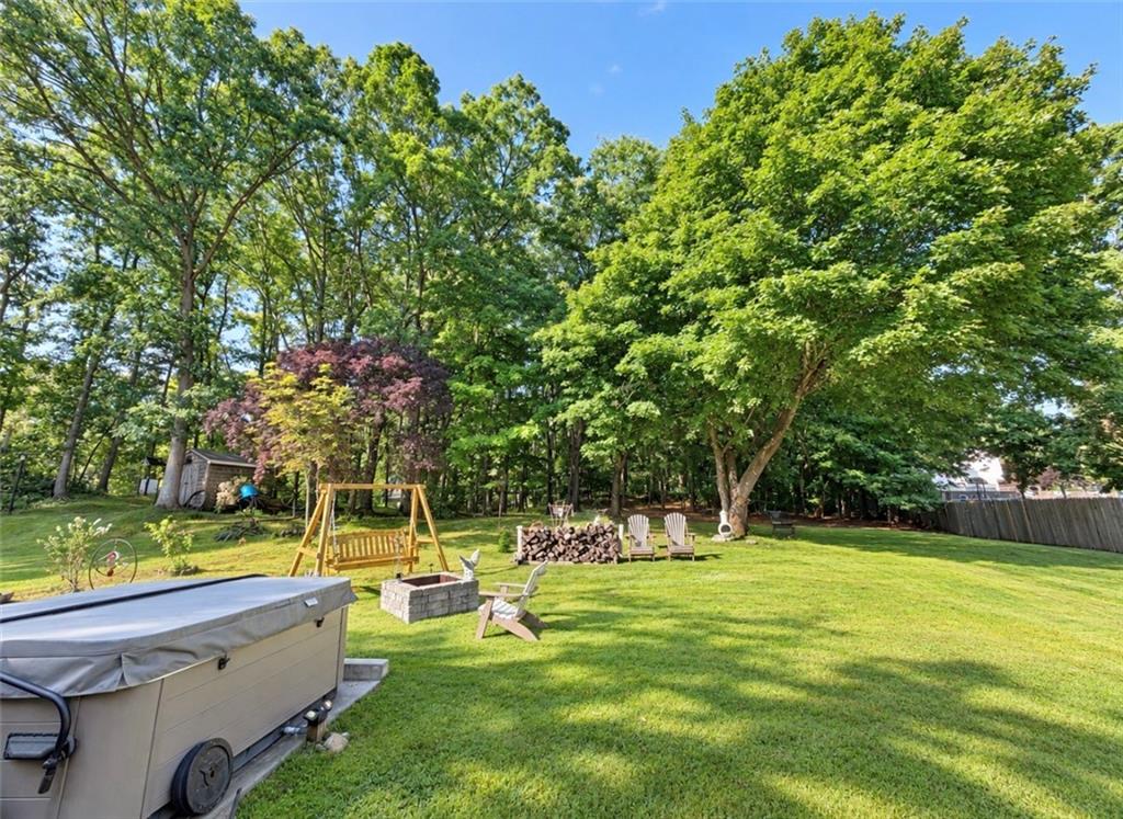 20 New York Avenue Property Photo 19