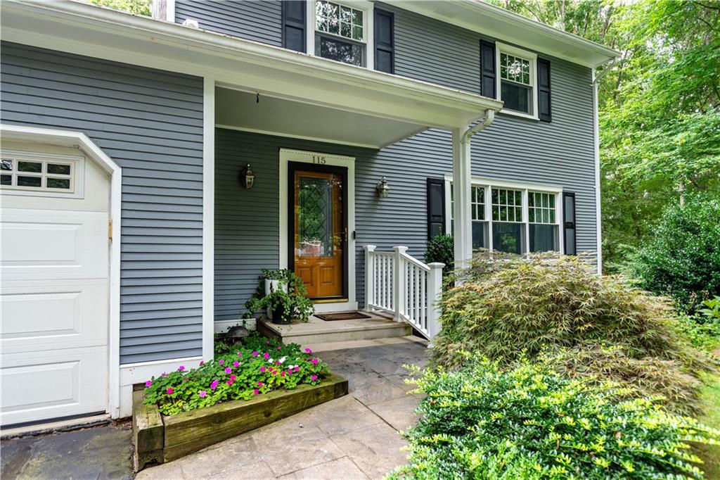115 Dana Road Property Photo 4
