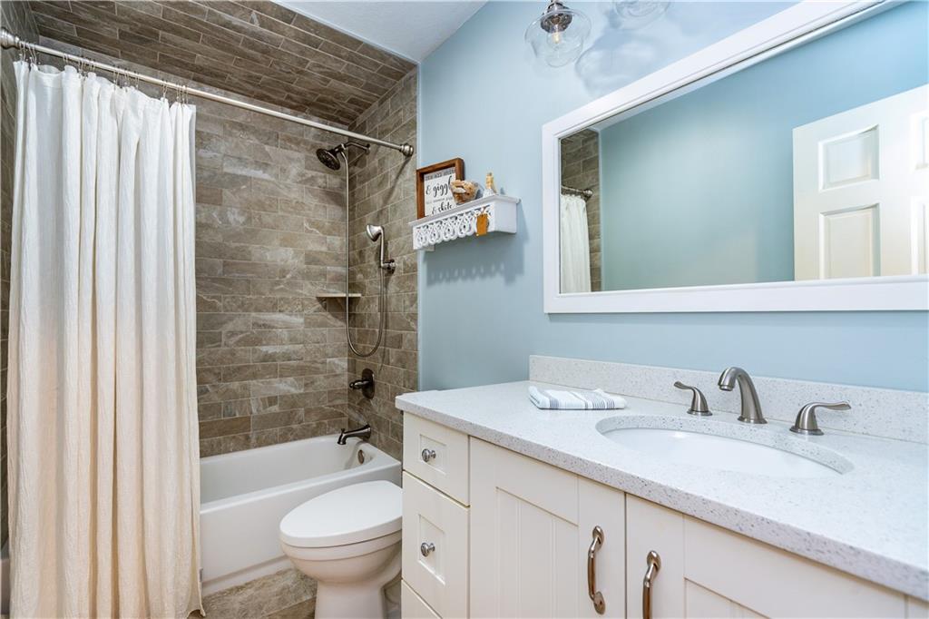 115 Dana Road Property Photo 30